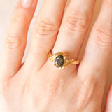 Anello vintage in oro giallo 14K con tormalina verde (1.30ct ca.) e diamanti, anni ‘60