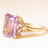 Anello da cocktail vintage in oro giallo 9K con ametista (3.80ct ca.), anno 1999