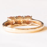 Anello trilogy moderno in oro giallo 9K con topazi arancioni trattati, anno 2006