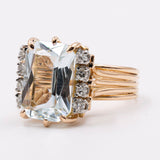 Anello vintage in oro giallo 18K con acquamarina (3ct ca.) e diamanti (0.24ctw ca.), anni '70