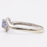 Anello vintage in oro bianco 9k con tanzaniti (0,50ctw) e diamanti (0,08ctw)