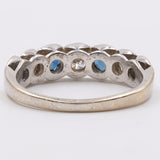 Anello a veretta in oro bianco 14k con diamanti (0,16ctw) e zaffiri, anni '80