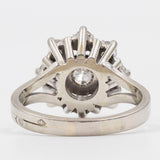 Anello vintage a fiore in oro bianco 18k e platino con diamanti (0,72ctw), anni '40/'50