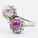 Anello antico contrarie in oro bianco 18k con rosa di diamante (0,25ct) e rubino (0,70ct) , anni '30