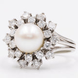 Anello vintage a fiore in oro 18k con perla e diamanti (1ctw), anni '60