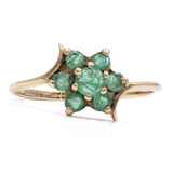 Anello vintage a fiore in oro giallo 9K con smeraldi (0.20ctw ca.)