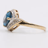Anello vintage in oro giallo 9k con topazio e diamanti