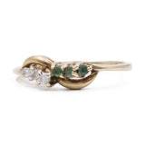Anello vintage in oro giallo 9K con diamanti e smeraldi