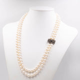 Collana vintage di perle con susta in oro giallo 18k e argento con zaffiro e diamanti, anni '50