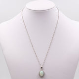Collana vintage in platino con ciondolo il platino con opale (1,78ct) e diamanti (0,56ctw)