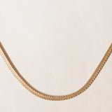 Collana vintage in oro giallo 8K con maglia omega