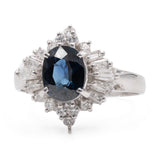 ANELLO A BALLERINA VINTAGE IN PLATINO CON ZAFFIRO (1.36CT) E DIAMANTI (0.48CTW)