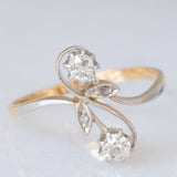 Anello Art Nouveau in oro giallo e bianco 14K con diamanti di taglio vecchia miniera (0.30ctw ca.) e di taglio rosetta, anni ‘20