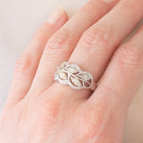 Anello “pianta con foglie” in platino con diamanti (1.50ctw), anni ‘90/anni ‘2000