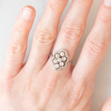 Anello antico in platino con diamanti di taglio vecchia miniera e di taglio rosetta (0.75ctw ca.), anni ‘10/‘20