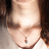 Smeraldo di giorno, Rubino di notte - Collana vintage in platino con alessandrite e diamanti