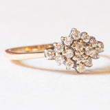 Anello vintage in oro giallo e bianco 9K con diamanti di taglio brillante (0.16ctw ca.), anni ‘70