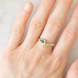 Anello a serpente vintage in oro giallo 14K con zaffiro e diamanti, anni ‘70