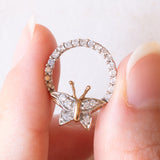 Collana vintage con catenina in oro giallo 9K con ciondolo con farfalla in oro giallo e bianco 9K con diamanti (0.24ctw ca.), anni ‘90