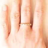 Anello gypsy in oro giallo 9K con zaffiri rosa sintetici (0.28ctw ca.), anno 2004