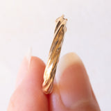 Orecchini a cerchio vintage in oro giallo 9K, anni ‘60/‘70