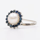 Anello vintage in oro bianco 14k con perla e zaffiri, anni '60