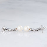 Orecchini pendenti vintage in oro bianco 14K con perle bianche e diamanti di taglio brillante (1.30ctw ca.), anni ‘70/‘80