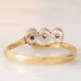 Trilogy vintage in oro giallo e bianco 14K con diamanti di taglio brillante (0.30ctw ca.), anni ‘60/‘70