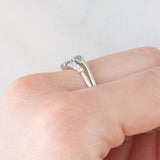 Anello contrarier vintage in platino con alessandriti (0.30ctw) e diamanti (0.21ctw)