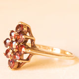 Anello vintage in oro giallo 9K con granati (0.90ctw ca.), anno 1978