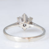 Anello a margherita vintage in oro bianco 18K con diamanti (0.36ctw ca.), anni ‘60/‘70