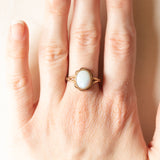 Anello antico in oro giallo 9K con opale (1.30ct ca.), anni ‘10/‘20