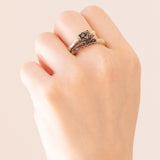 Anello a serpente antico in oro giallo 14K con granati e perlina bianca, primi del ‘900