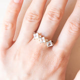 Anello vintage in oro giallo e bianco 9K con acquamarine (1.50ctw ca.) e diamanti (0.10ct ca.), anno 2012