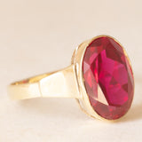 Anello da cocktail vintage in oro giallo 8K con rubino sintetico (10ct ca.), anni ‘70