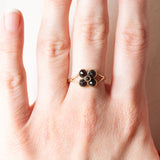 Anello a fiore antico in oro giallo 14K con granati, primi del ‘900