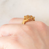 Anello vintage in oro giallo 9K con sfeni (1.52ctw)