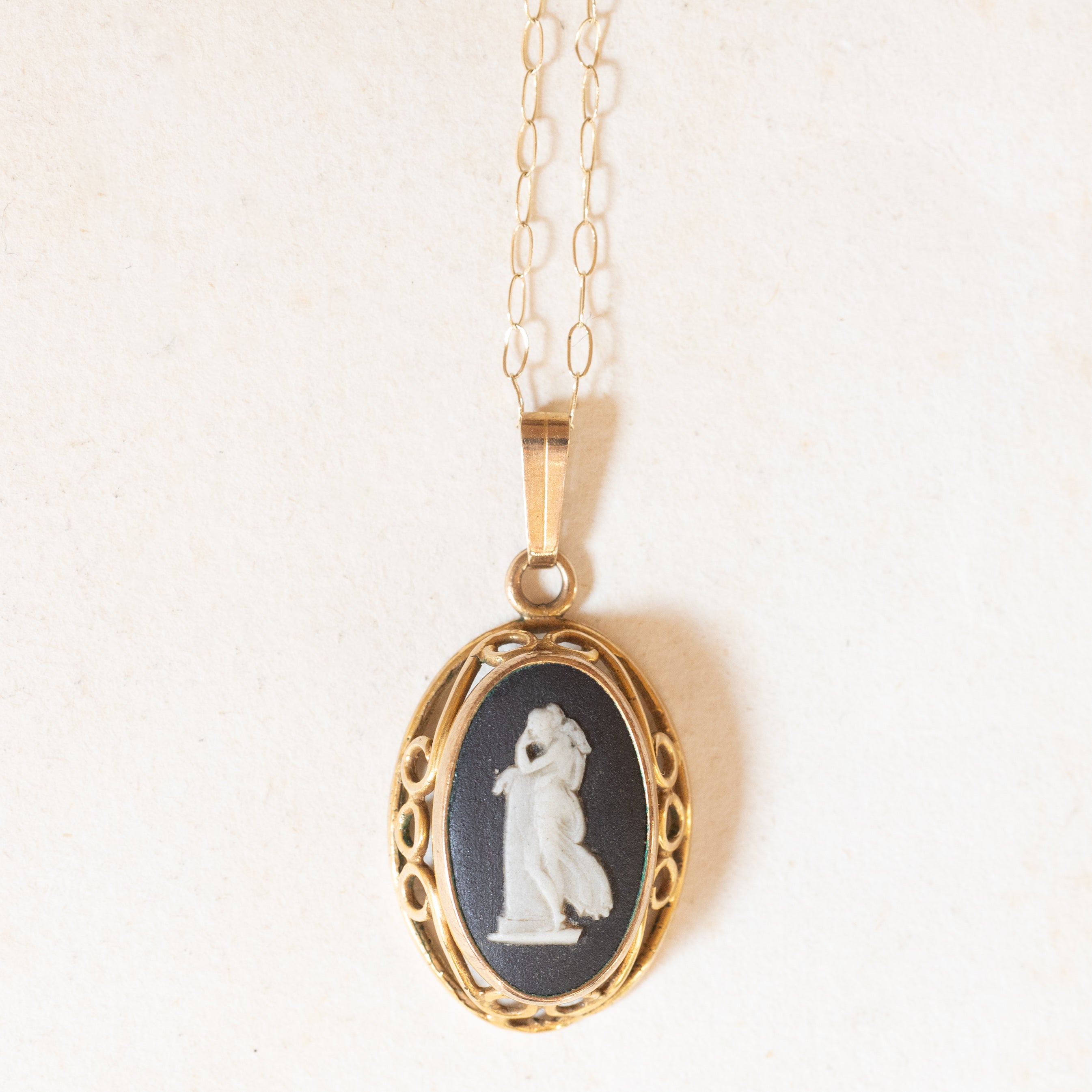 Collana con ciondolo a forma di stella con moneta Vintage da