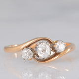 Trilogy antico in oro giallo 14K e argento con diamanti di taglio vecchia miniera (0.55ctw ca.), anni ‘10/‘20