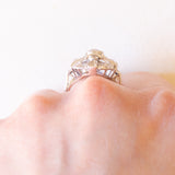 Anello Art Déco in platino e in oro bianco 14K con diamanti (0.87ctw ca.), anni ‘30