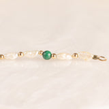 Collana vintage in oro giallo 9K con perle bianche e malachiti