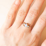 Trilogy vintage in stile Art Nouveau in oro giallo 8K con opali (0.35ctw ca.)
