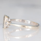 Trilogy vintage in oro bianco 9K con acquamarina (0.40ct ca.) e diamanti di taglio brillante (0.02ctw ca.), anni ‘70