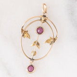 Pendente antico lavalier in oro giallo 9K con tormaline rosa (0.40ctw ca.) e perline bianche, anni ‘10/‘20