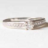 Anello vintage in oro bianco 9K con diamanti di taglio brillante (0.30ctw ca.), anni ‘70/‘80