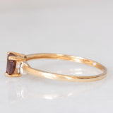 Solitario vintage in oro giallo 9K con granato di taglio a cuore (0.60ct ca.)