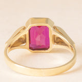 Anello da cocktail vintage in oro giallo 8K con rubino sintetico (2.50ct ca.), anni ‘70