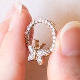 Collana vintage con catenina in oro giallo 9K con ciondolo con farfalla in oro giallo e bianco 9K con diamanti (0.24ctw ca.), anni ‘90