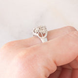 Anello “pianta con foglie” in platino con diamanti (1.50ctw), anni ‘90/anni ‘2000