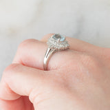 Anello ballerina vintage in platino con acquamarina (0.65ct) e diamanti (0.35ctw), anni ‘80/‘90